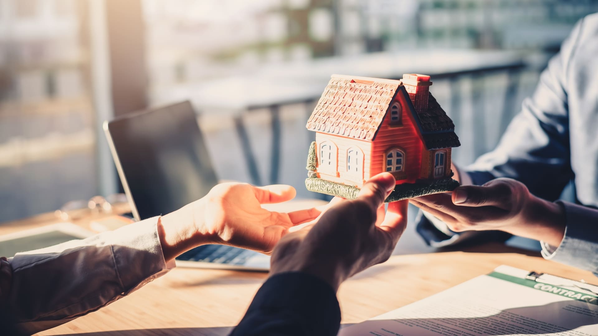 How Long Does It Take to Sell a House in Canada? A Complete Market Guide
